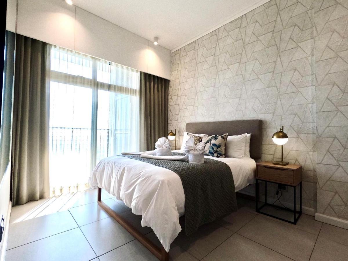 Menlyn Maine Apartments Pretoria-Noord Exterior foto